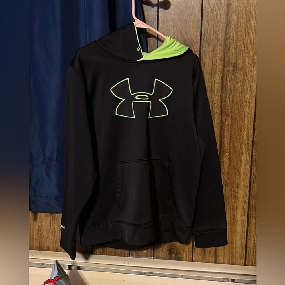 Under Armour Hoodie